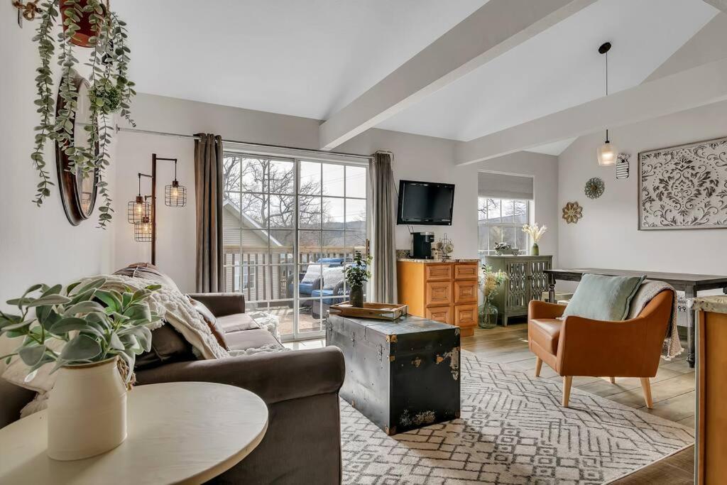 Fall Creek Near The Strip! Appartement Branson