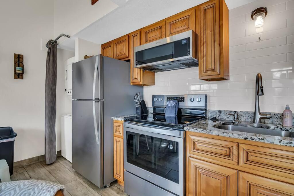 Fall Creek Near The Strip! Appartement